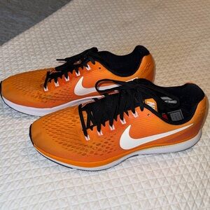 Orange Nike Men's Zoom Pegasus 34 Shoes